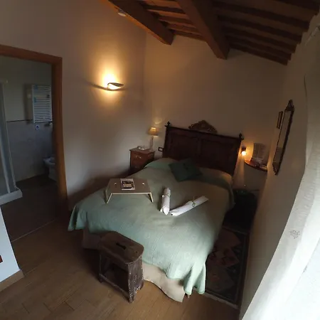 Couette-café Ai Frutti Di Volta Room&breakfast 3*