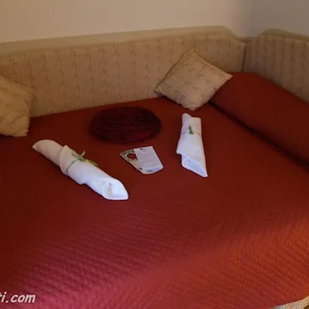 Ai Frutti Di Volta Room&breakfast 3*