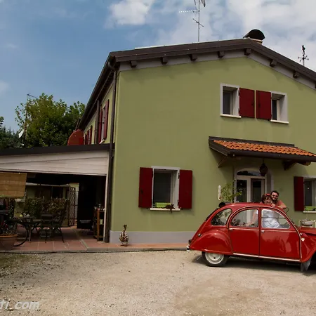Ai Frutti Di Volta Room&breakfast Ferrara